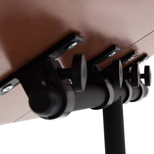 To justerbare plader