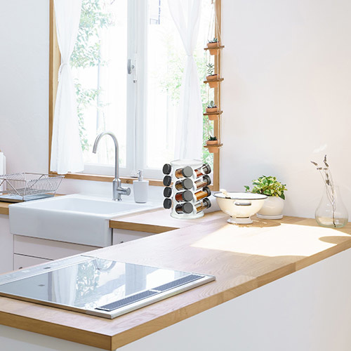 Krydderiopbevaring med 16 glas