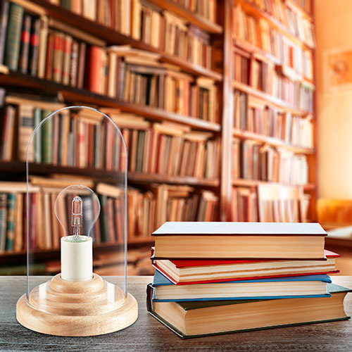 Læselampe i træ og glas