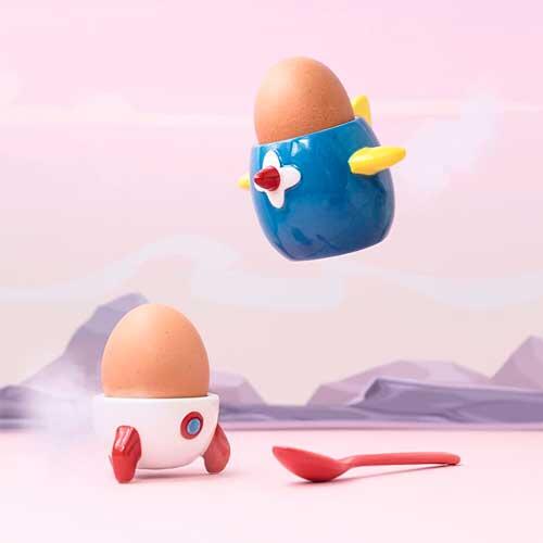 Flyvemaskine æggebæger