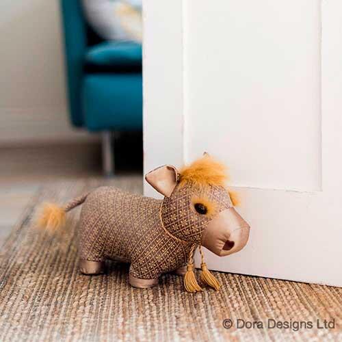 Dørstopper ko - Judie